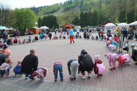 Teatrzyk dla dzieci "Bajkowy świat smerfów"